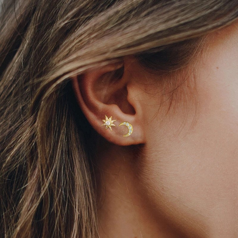 Starburst earrings| starburst stud earrings| north star earrings