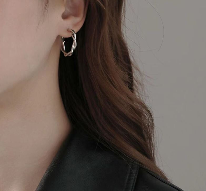 Twist Hoop Earrings
