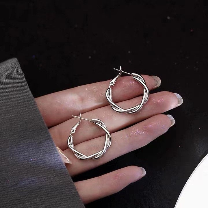 Twist Hoop Earrings