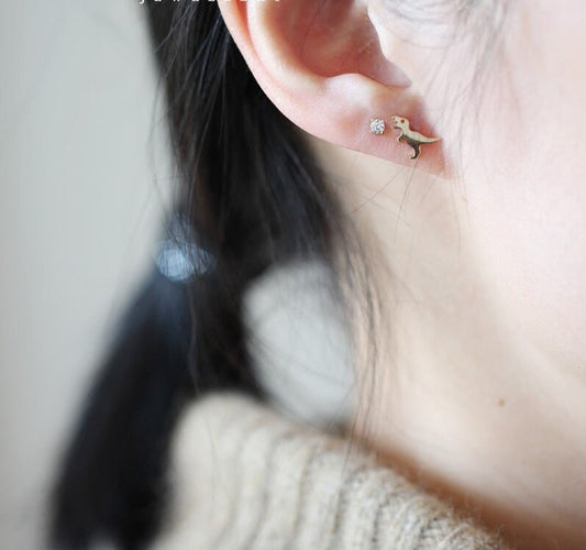 Crocodile earrings| Dinosaur earrings| Earrings dinosaur| dinosaur stud earrings