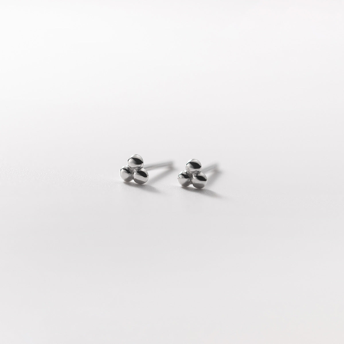 1 Pair | Extra Tiny Triple Ball Earrings, Small Dot Stud Earrings, Three Ball Earring,  Trio Ball Earrings, Trinity Cartilage Earring, E371