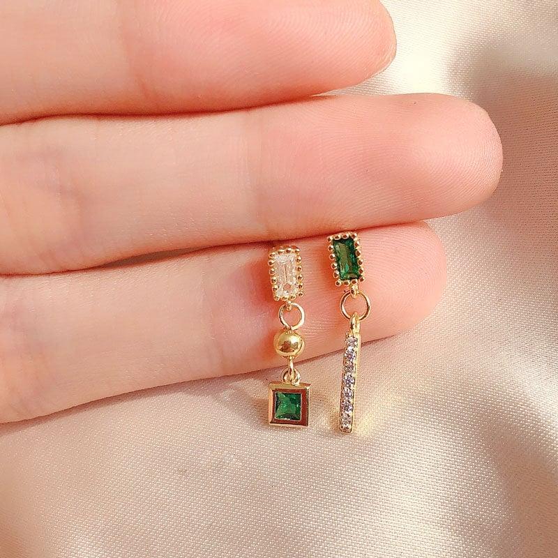 Emerald CZ Mismatched Earrings •  Asymmetrical Dangling Earrings • Emerald Green CZ Drop Earrings • 925 Silver Earrings • Gift for Her E01