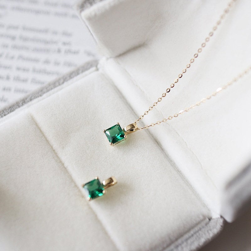 Plated Sterling Silver Square Emerald CZ Necklace, Dainty Gold Emerald Choker Necklace, Classic and Pretty Emerald Design, Gifts for Her N15