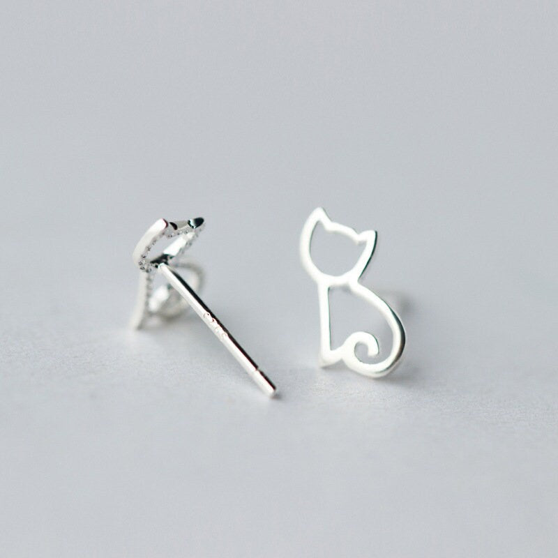 925 Silver Cute Cats Stud Earrings, Adorable Kitty Stud Earrings, Hollow-out Kitten Earrings, Pretty Animal Design Studs, Gifts for Her E102