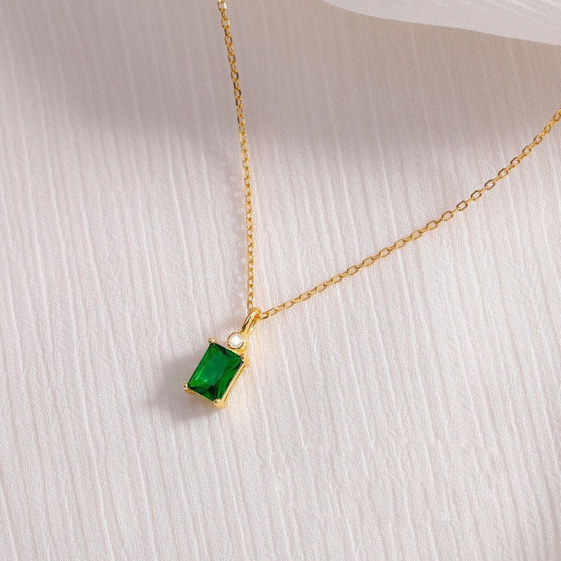 925 Silver Baguette Emerald CZ Necklace, 14k Gold Plated Sterling Silver Rectangle Emerald Necklace, Two Color Available, Gifts for Her, N13