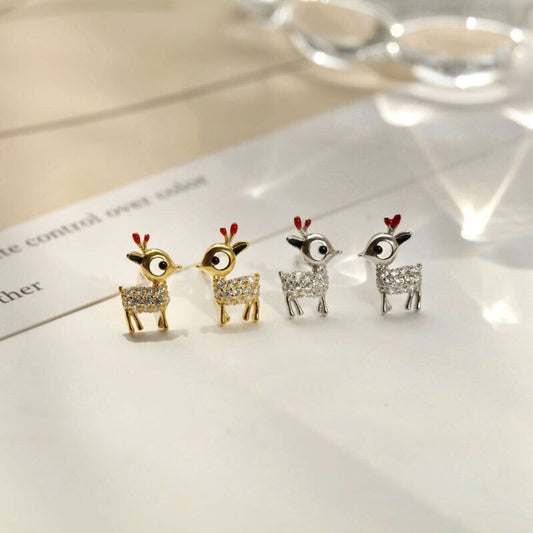 S925 Silver Delicate Deer Stud Earrings, Adorable Deer Earrings, Animal Earrings, Pretty & Lovely Animal Design, Silver or Gold, Gift E119