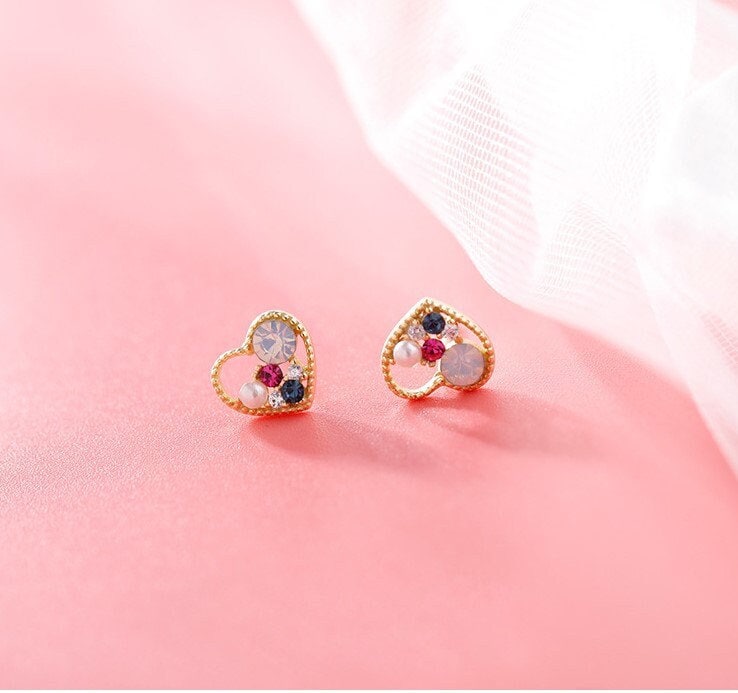 S925 Silver Dainty Heart Stud Earrings, Dainty Colorful CZ Heart Earring, Pretty and Sweet Design, Silver or Gold, Gifts for Her, E121