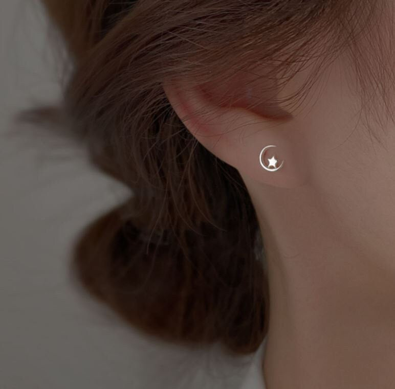 Sterling Silver Crescent Moon & Star Stud Earrings,  Dainty Star and Crescent Moon Earring, Celestial Earrings, Moon hug Star Earring, E134