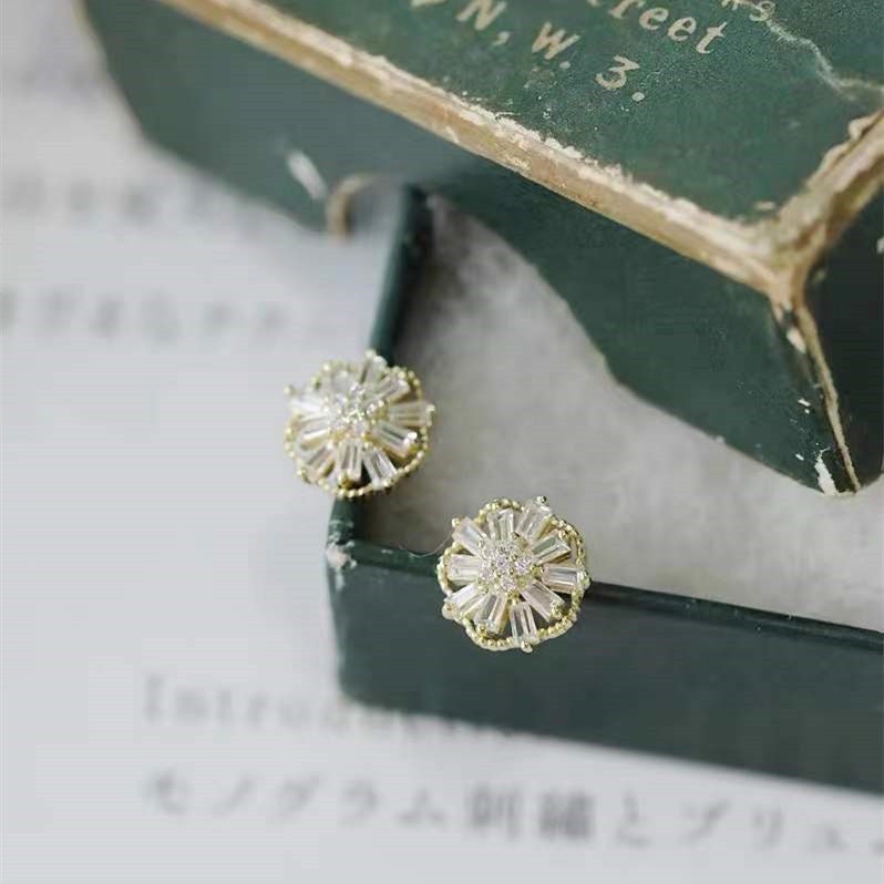 Gold Plated 925 Silver Dainty Lace Snowflake CZ Stud Earrings, Flower CZ Earrings, Crystal CZ Snowflakes Earrings, Minimalist Earrings, E165