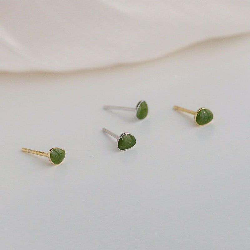 Sterling Silver Tiny Olivia Green Leaf Earrings, Avocado Stud Earrings, Green Fruit/Plant Studs,  Pretty Geometry Earrings, Dot Earring E117