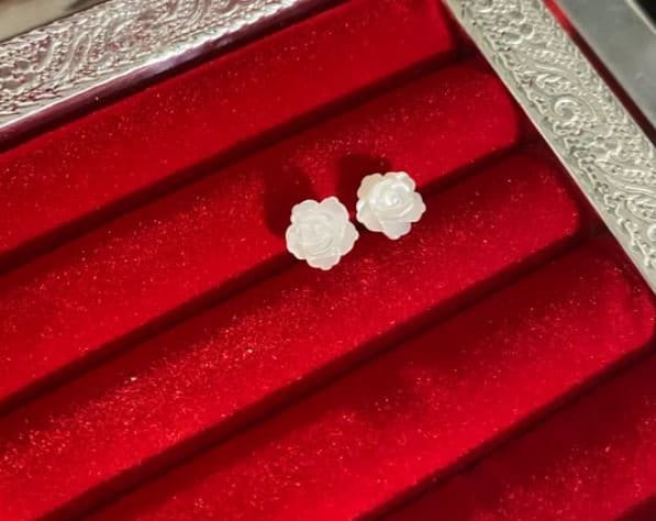 Sterling Silver Rose Stud Earrings, Dainty Flower Rose Earrings,  White Rose Earrings, Natural Flower Studs, Gifts for Her, E98