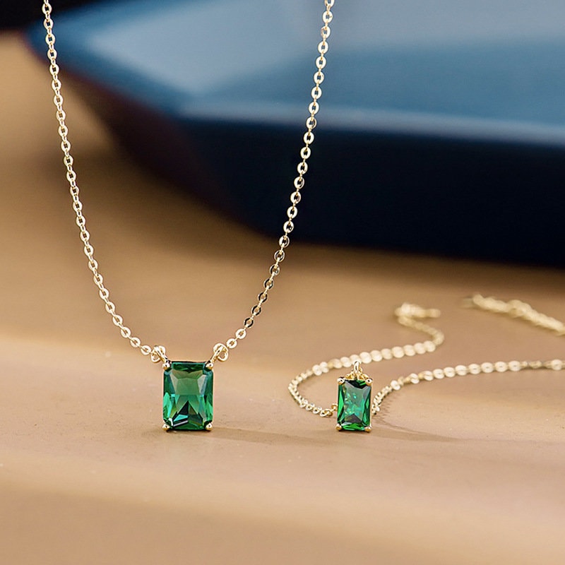 Dainty Baguette Emerald CZ Necklace, 14k Gold Plated Sterling Silver Rectangle Emerald Green CZ Necklace, Timeless and Modern Design, N18