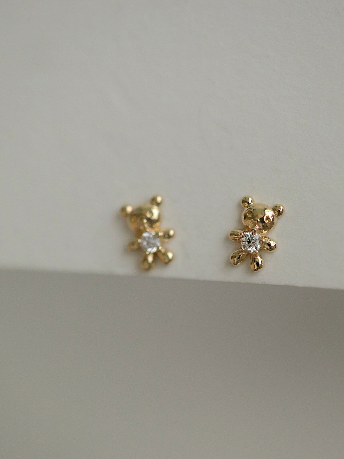 Sterling Silver Teddy Bear Stud Earrings, Tiny Animal Stud Earrings, Gold Bear Earring, Pretty and Adorable Design, Two Color Available E123