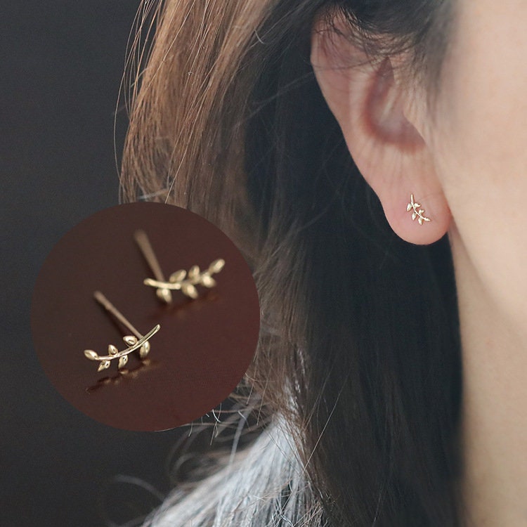 14k Gold Plated 925 Silver Dainty Leaves Stud Earrings, Skinny Plant Stud Earring, Pretty and Timeless Design, Cartilage Studs Gifts, E129