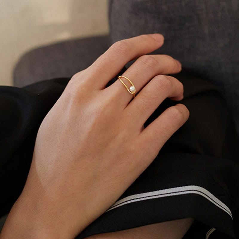 Gold Plated 925 Silver Dainty Pearl Adjustable Ring, Geometry Simulated Pearl Open Size Ring, Skinny Open Ring, Pretty and Modern Design