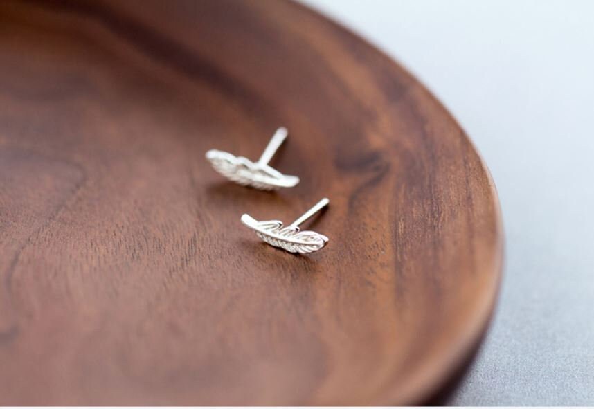 1 Pair | Sterling Silver Feather Stud Earrings, Skinny Feather Earrings, Dainty Leaf Earring, Minimalist Earring, Gifts for Her E150