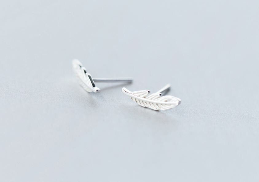 1 Pair | Sterling Silver Feather Stud Earrings, Skinny Feather Earrings, Dainty Leaf Earring, Minimalist Earring, Gifts for Her E150