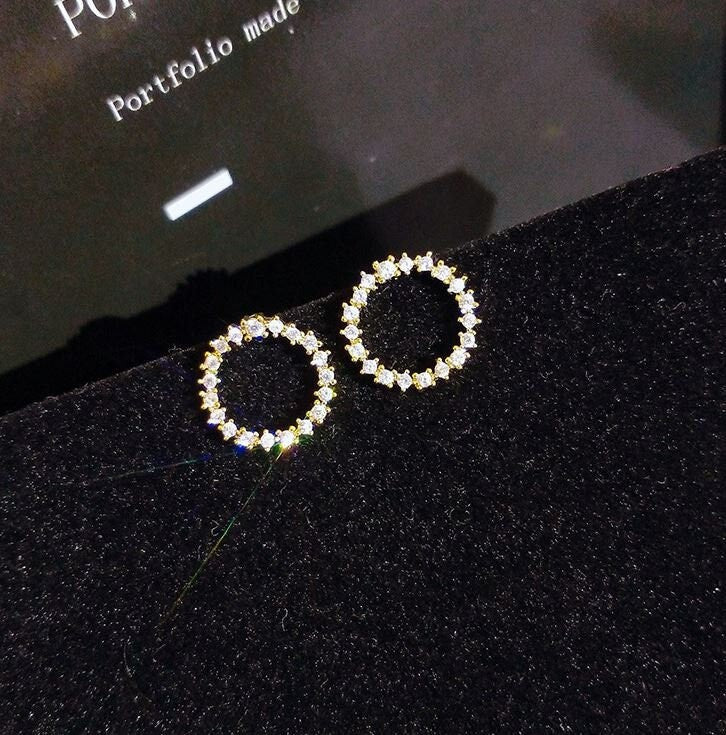 925 Silver Circle Paving Full CZ Stud Earrings, Sparkly Round Circle Earrings, Geometry Studs, Silver or Gold, Pretty Trendy Design, E79