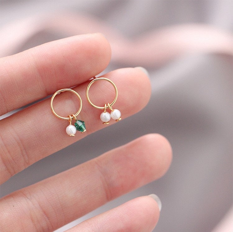 Sterling Silver Delicate Green Crystal & Simulated Pearl Circle Stud Earrings, Dainty Mismatched Earring, Two Color Available, E36