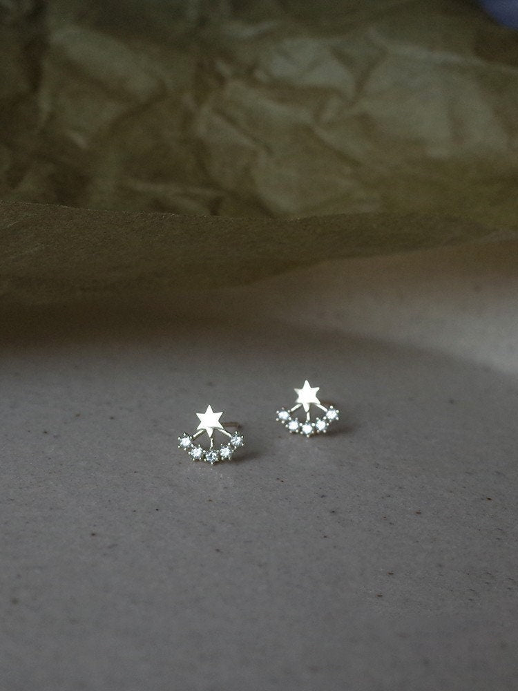 14k Gold Plated Sterling Silver Sparkly Fan-shape Star Earring, Dainty Fan & Star Studs, Stunning Star Earring, Minimalist Gift for her E198