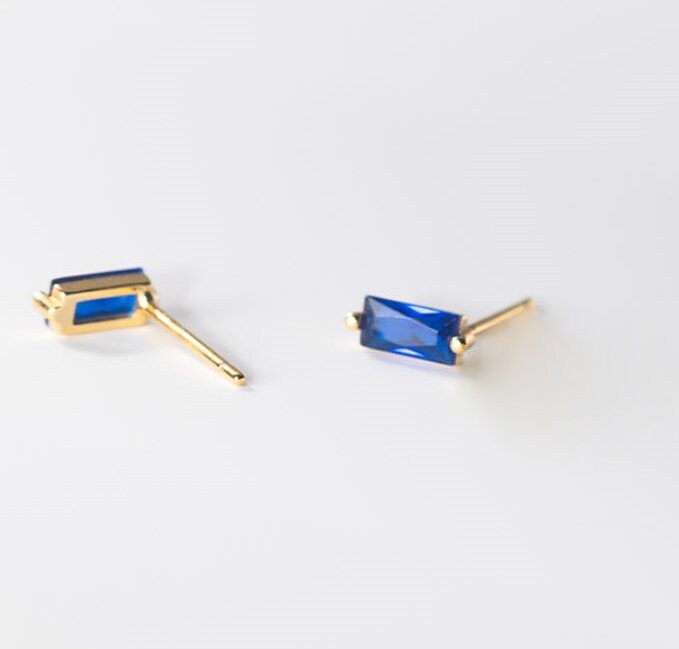 Sterling Silver Rectangle Sapphire CZ Stud Earrings, Dainty Simulated Blue Sapphire Earrings, Gold Blue Earrings, Gifts for Her, E156