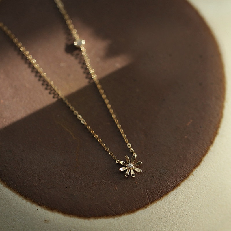 14k Gold Plated 925 Silver Dainty CZ Daisy Necklace, Gold Flower Necklace, Delicate Daisy Pendant, Minimalist Birthday Flower Necklace, N34