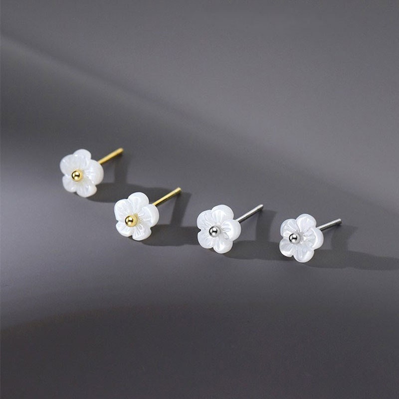 925 Silver Tiny Shell Flower Stud Earrings, Dainty Mother of Pearl Flower Earrings, Minimalist Flower/Plant Studs, Silver or Gold, E232