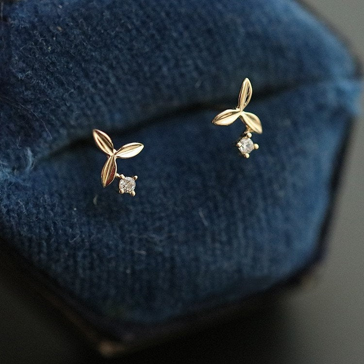 Sterling Silver Tiny Clover CZ Stud Earrings, Dainty Flower Studs, Skinny Plant Earrings, Pretty and Lovely Design, Silver or Gold,  E241