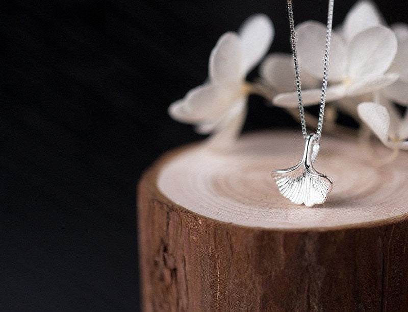 Sterling Silver Ginkgo Leaf Necklace, Dainty Leaves Necklace, Silver Leaf Pendant, Minimalist Ginkgo Necklace, Gifs for Her, N40