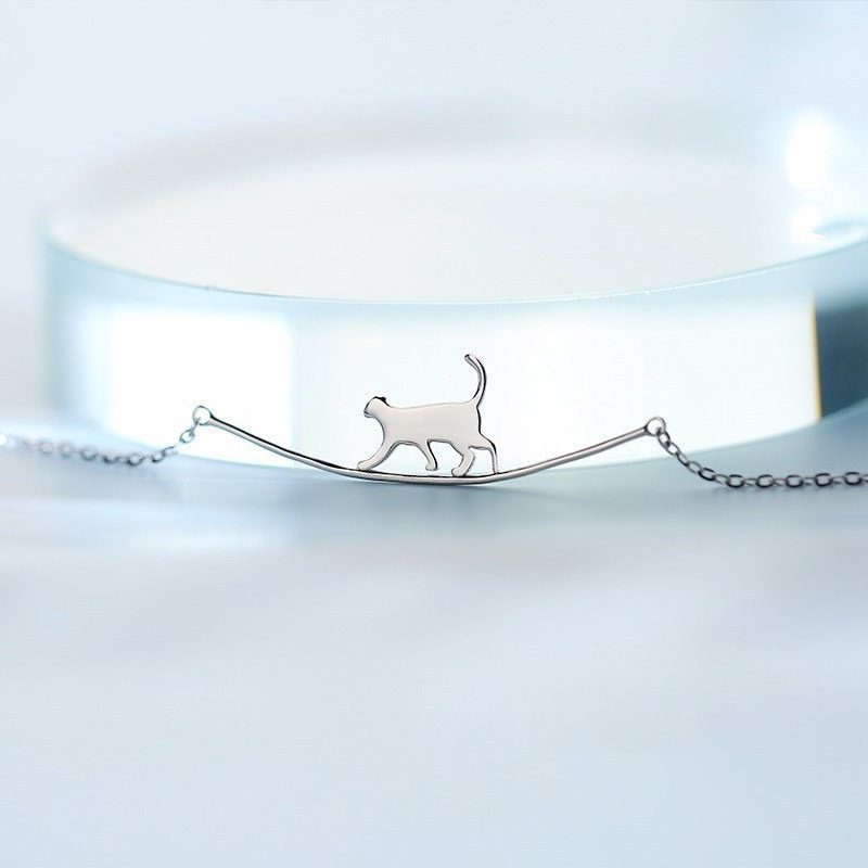 Sterling Silber Einzigartige Walking Cat Halskette, Skinny Clavicle Chain Kitty Halskette, Walking Cat Anhänger, Statement Tier Halskette, Geschenk, N47