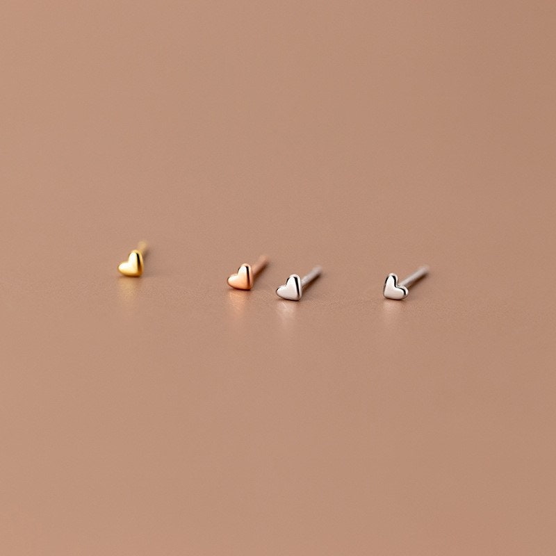 Zierliche, extra kleine Herz-Ohrstecker, kleine Herz-Ohrstecker, Silber-Ohrstecker, Gold-Herz-Ohrstecker, Helix/Conch/Tragus-Ohrstecker, minimalistische Ohrstecker, E299