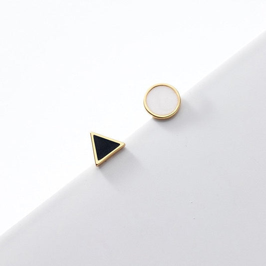 Gold Triangle & Circle Earring, Gold Geometry Earrings, Mismatched Earrings, Minimalist Triangle Earring, Circle Earrings, Gift for her E323