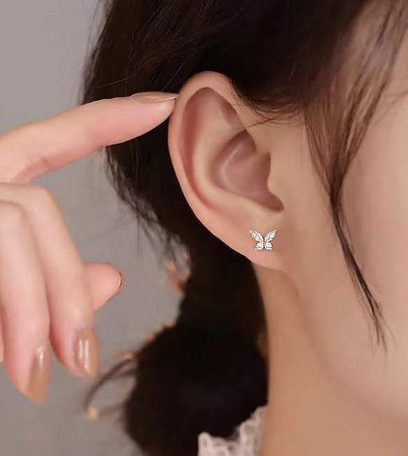 S925 Silver Tiny Butterfly Stud Earring, Dainty CZ Butterfly Earrings, Butterfly-lover Earring, Helix Earrings Minimalist Animal Studs, E328