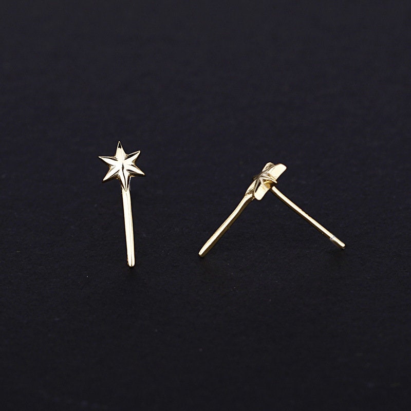 Dainty Magic Wand Stud Earrings, Little Star Magic Wand Earrings, Statement Earrings, Tiny Gold Star Earrings, Gift for her, E332