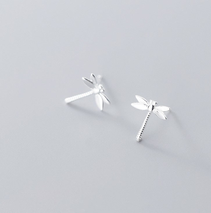 925 Silver Dragonfly Stud Earrings, Dragonfly Earrings, Silver Dragon Fly Earrings, Dragonfly Studs, Animal Earring, Gift for her, E381