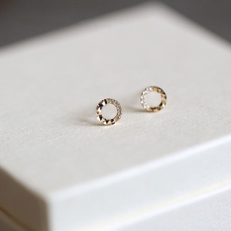 14k Gold Plated 925 Silver Tiny Circle Stud Earrings, Sparkly Circle CZ Studs, Pretty Lovely Design, Minimalist Geometry Earring, E194