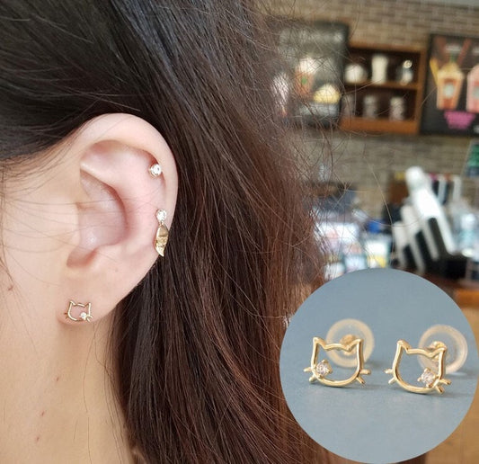 14k Gold Plated 925 Silver Cat Stud Earring, Adorable Cat Earring, CZ Kitty Earring, Cute Kitten Earrings, Helix Earring, Gift for her, E390