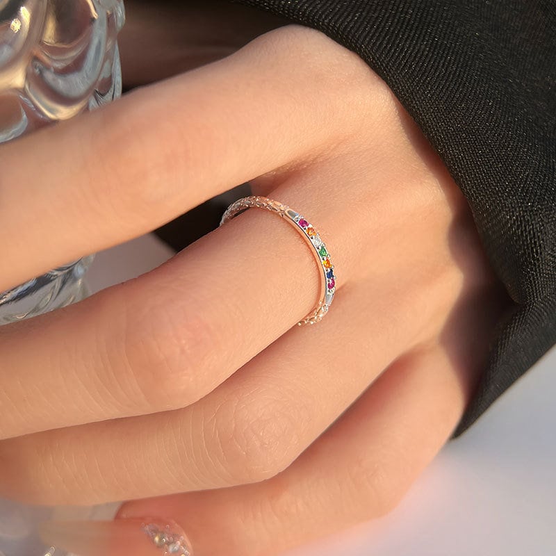 Verstellbarer Ring aus Sterlingsilber mit Regenbogen-CZ, zierlicher bunter CZ-Ring in offener Größe, offener Silberring, stapelbarer Ring, perfektes Geschenk für Sie, R25