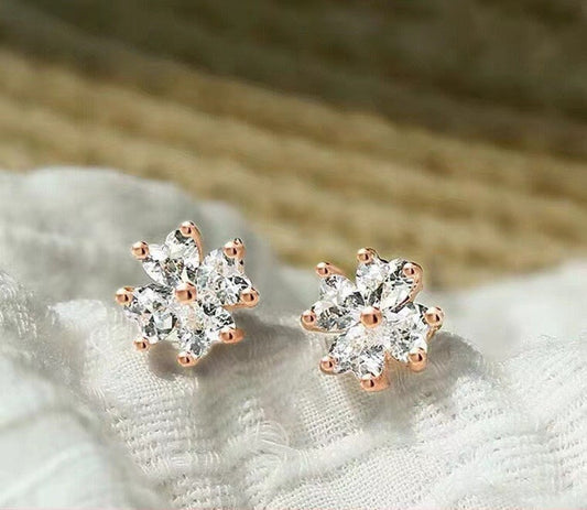 Rose Gold Flower Stud Earring, Silver Clover Earrings, Four Leaf Clover Studs, Minimalist Earring, Helix Earrings, Gift for her, E391